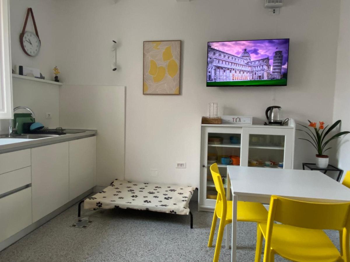 8+8 Appartamento Con Garage Livorno Exterior photo